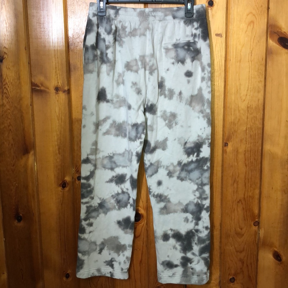 Pink Victoria’s Secret tie dye gray sweatpants boyfriend style pants size medium - Picture 6 of 8